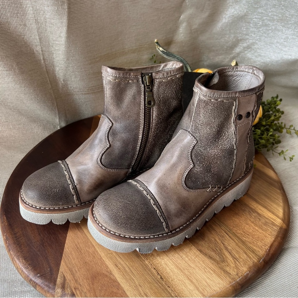 BED|STU Womens Boots size 7.5